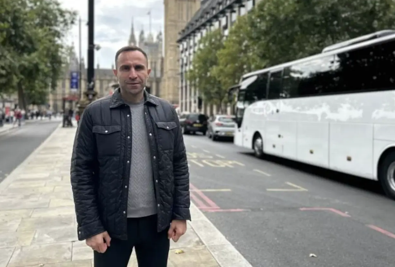 为是各方面, 卡帕泽向足 为是各方面, 卡帕泽向足